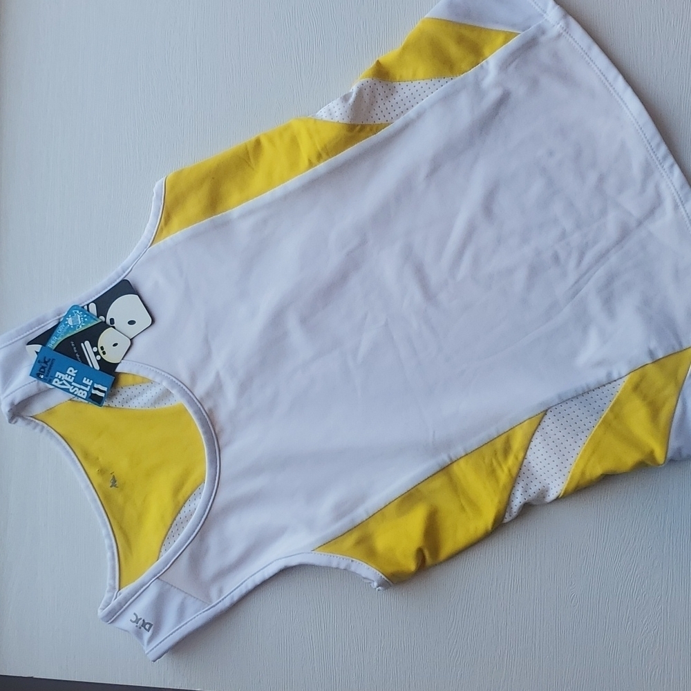 Yellow and White Sleeveless Tank Top with Sporty Design